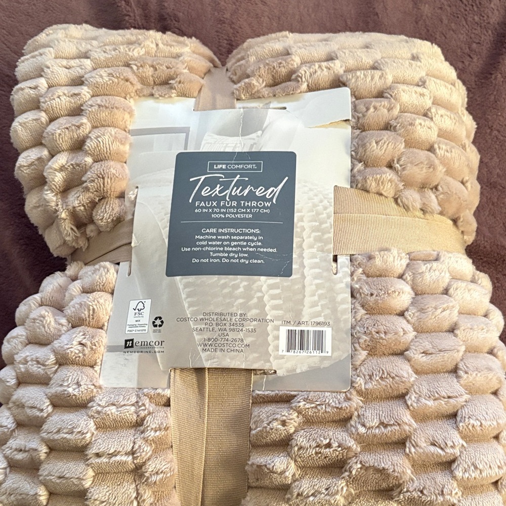 Textured Faux Fur Throw Blanket - Cream
